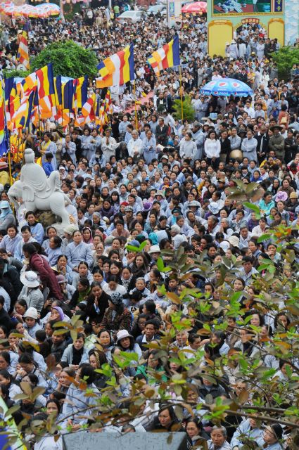 Hơn 10.000 Người tham dự lễ hội Quán Thế Âm - Non Nước Ngũ Hành Sơn – Đà Nẵng