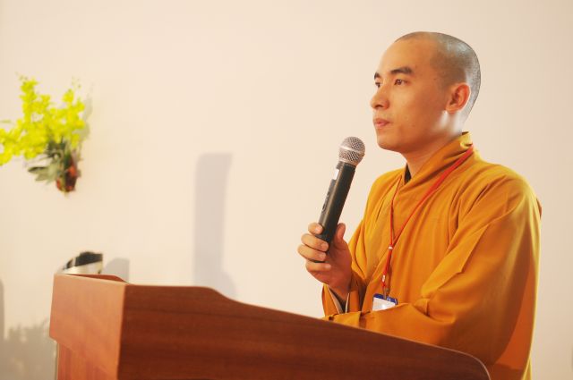 TP. HCM : Hơn 1500 Phật tử tham dự khóa tu tại Tu viện Tường Vân - huyện Bình Chánh
