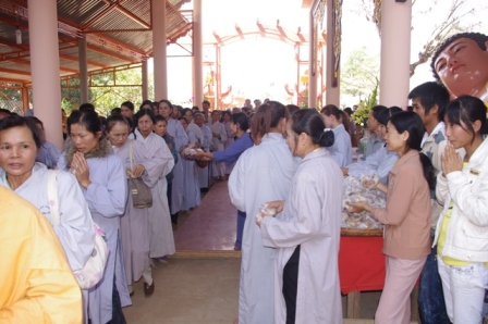 Lễ rằm tháng giêng: Cơ hội hoằng pháp