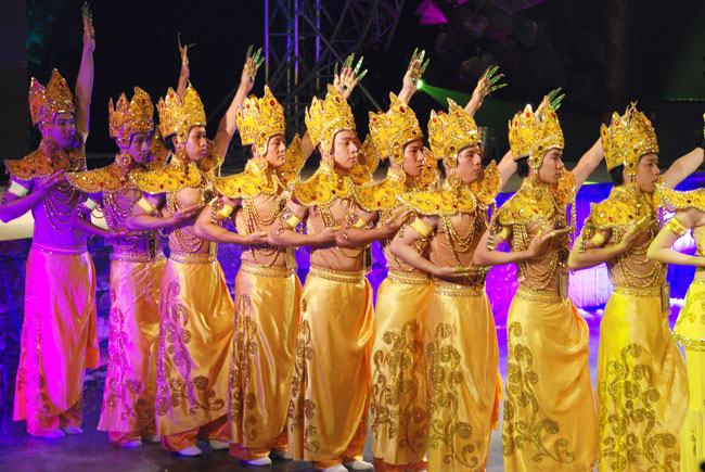 Chương trình ca nhạc Diệu Âm Hoằng Pháp