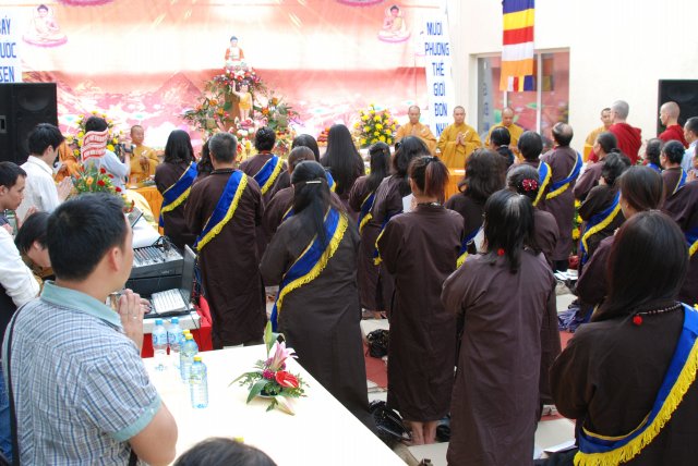 Lễ Phật đản tại BaLan