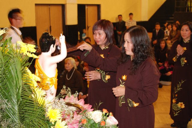 Lễ Phật Đản tại Tp.Plzen - Cộng Hòa Séc
