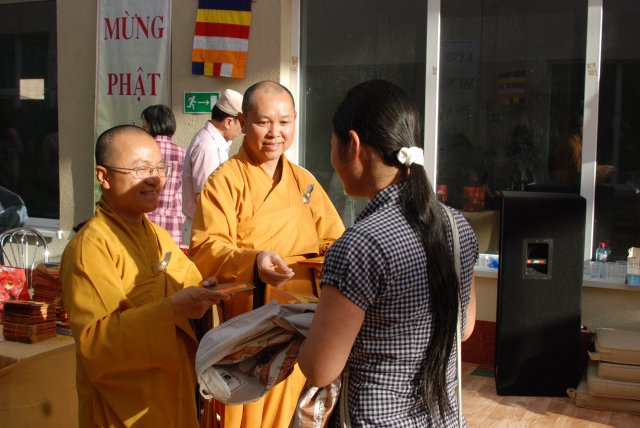 Lễ Phật đản tại BaLan