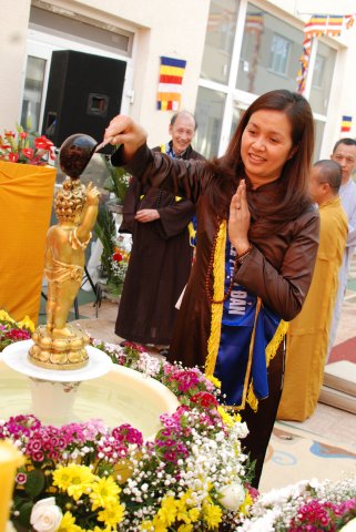 Lễ Phật đản tại BaLan
