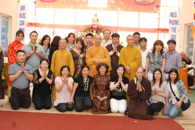 Lễ Phật đản tại BaLan
