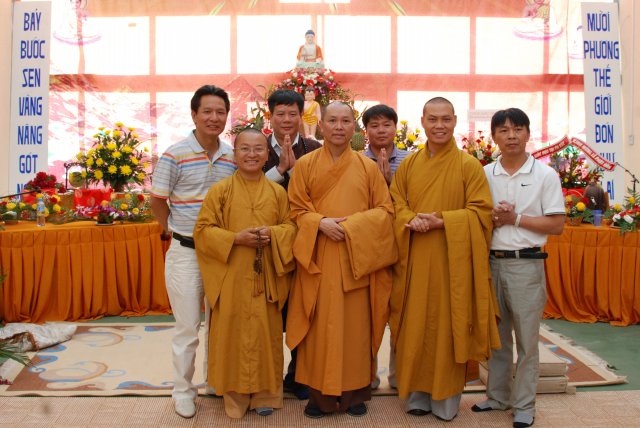 Lễ Phật đản tại BaLan