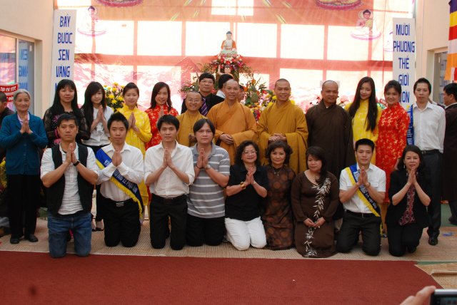Lễ Phật đản tại BaLan