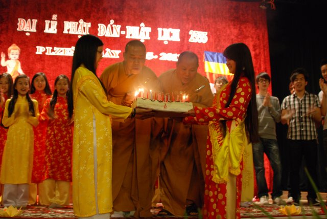 Lễ Phật Đản tại Tp.Plzen - Cộng Hòa Séc