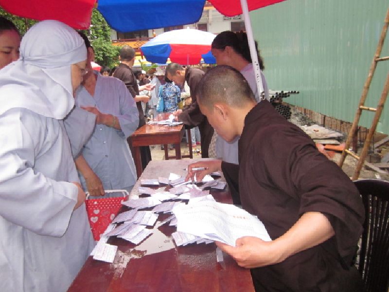 Một ngày ý nghĩa tại Hội thi giáo lý Phật tử cấp thành phố năm 2011