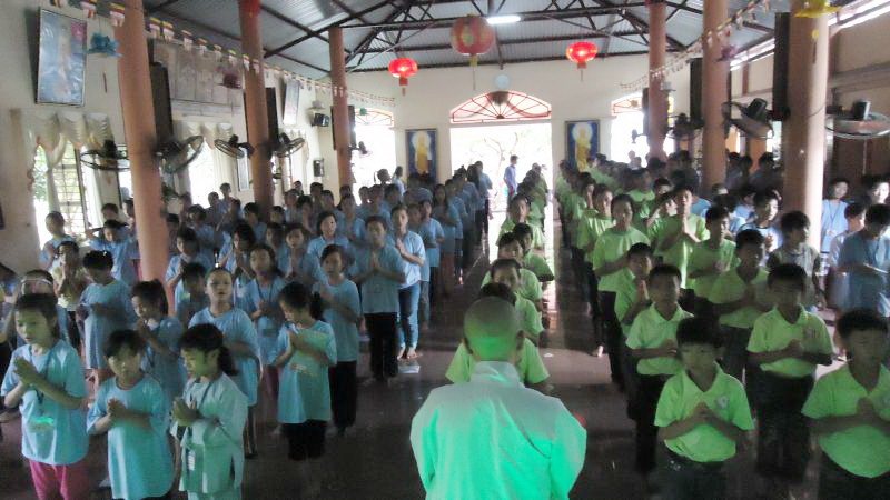 Nam Định: những hoạt động ý nhĩa trong ngày thứ 5  của khóa tu đạo đức tại chùa Vấn Khẩu