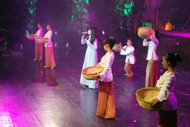 Chương trình ca nhạc Diệu Âm Hoằng Pháp