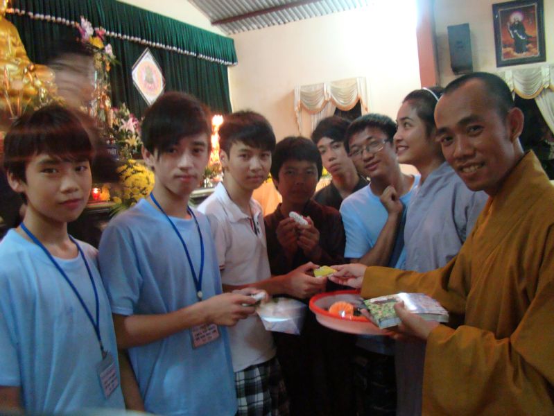 Nhật ký một ngày tại khoá tu đạo đức chùa Vấn Khẩu - thành phố Nam Định