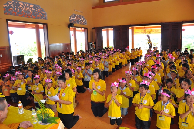 Bế mạc khóa tu mùa hè tại chùa Hoa Khai