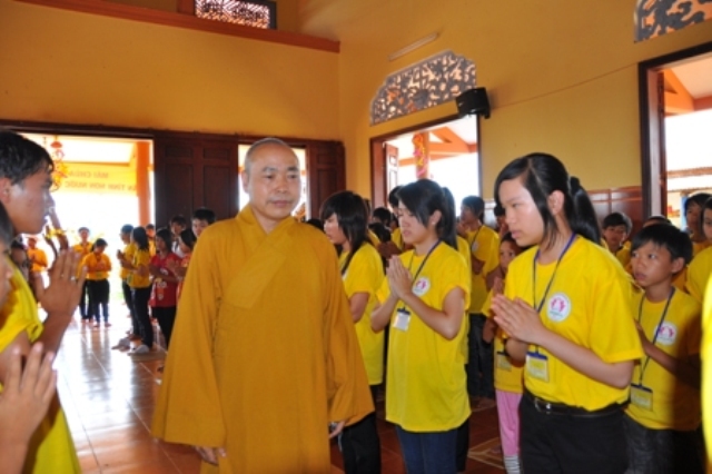 Nhật ký ngày thứ hai tại khóa tu mùa hè chùa Hoa Khai