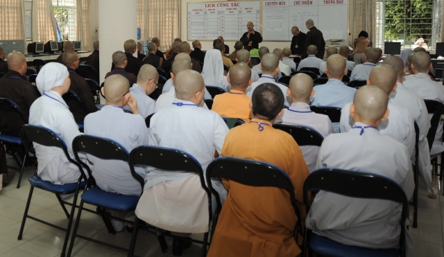 Học viện Phật giáo Việt Nam tại TP. Hồ Chí Minh  tuyển sinh Cử nhân Phật học khóa IX