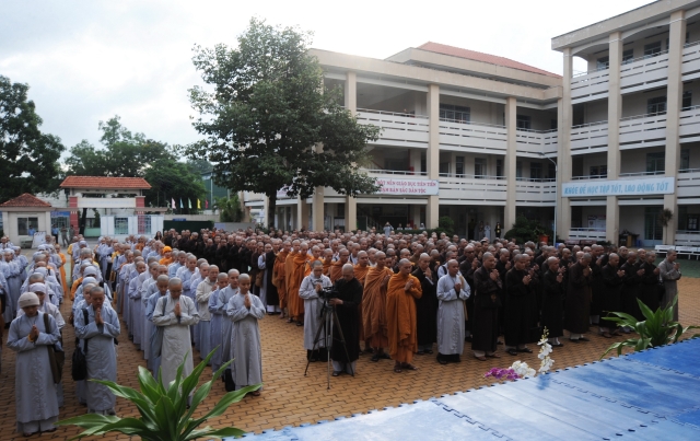Học viện Phật giáo Việt Nam tại TP. Hồ Chí Minh  tuyển sinh Cử nhân Phật học khóa IX