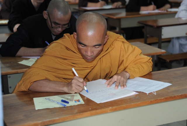Học viện Phật giáo Việt Nam tại TP. Hồ Chí Minh  tuyển sinh Cử nhân Phật học khóa IX