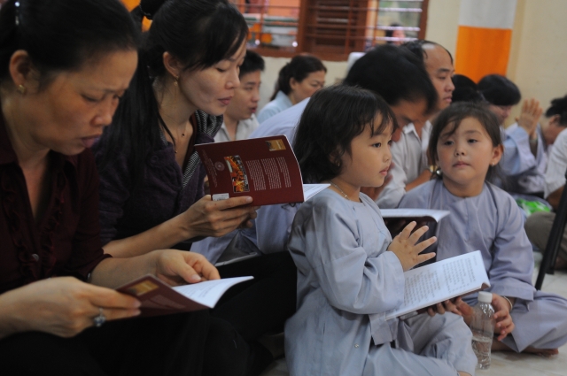 Chùa Giác Ngộ tổ chức Đại Lễ Phật Đản Phật lịch 2555 – Dương lịch 2011