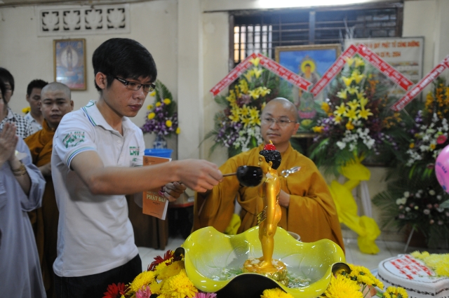 Chùa Giác Ngộ tổ chức Đại Lễ Phật Đản Phật lịch 2555 – Dương lịch 2011