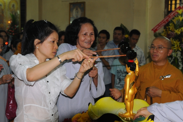 Chùa Giác Ngộ tổ chức Đại Lễ Phật Đản Phật lịch 2555 – Dương lịch 2011