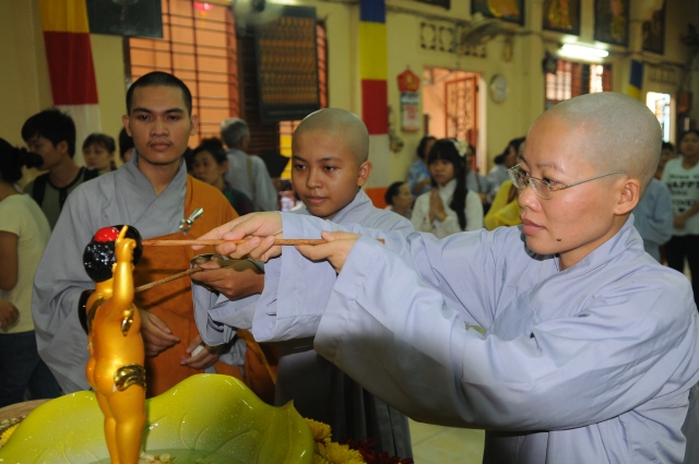 Chùa Giác Ngộ tổ chức Đại Lễ Phật Đản Phật lịch 2555 – Dương lịch 2011