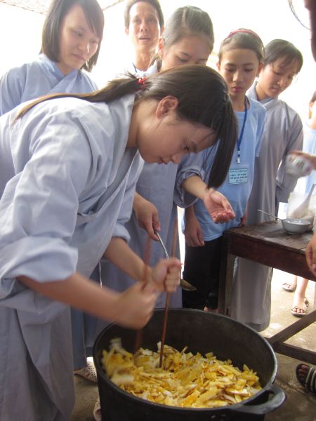 Nhật ký một ngày tại khoá tu đạo đức chùa Vấn Khẩu - thành phố Nam Định