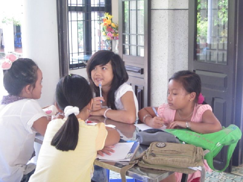 Một ngày tu học hướng về hai đấng sinh thành