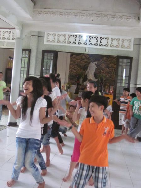 Một ngày tu học hướng về hai đấng sinh thành