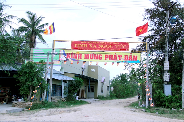Phật Đản Đang Về Trên Đất Tây Nguyên