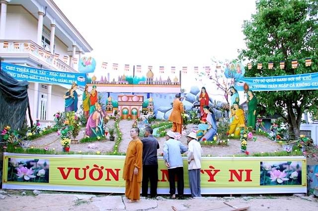 Phật Đản Đang Về Trên Đất Tây Nguyên