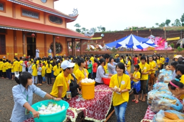 Nhật ký ngày thứ hai tại khóa tu mùa hè chùa Hoa Khai