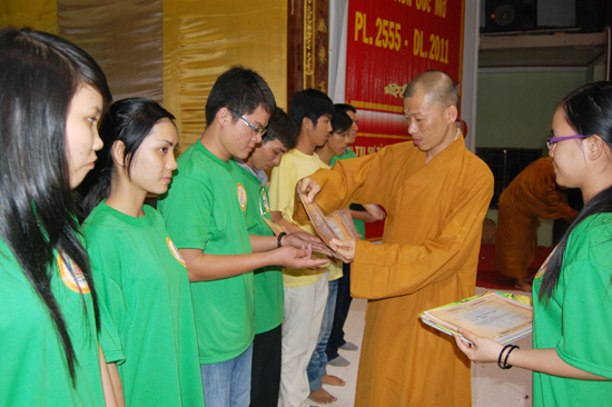 Khóa tu mùa hè năm 2011 tại chùa Phật Quang đã thành công tốt đẹp
