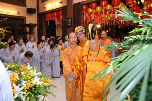 Chùa Long Bửu: Chính thức cử hành Nghi thứcTắm Phật trong Pháp Hội Đản Sanh