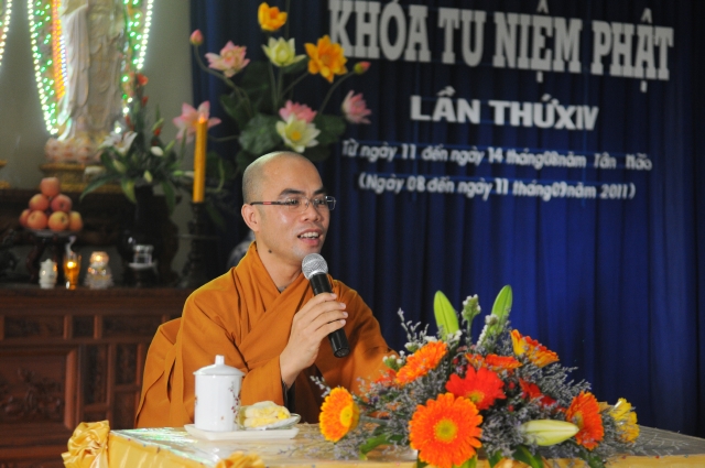 Đà Nẵng: Hơn 500 Phật tử tham dự Khóa tu niệm Phật tại chùa Hương Sơn, Quận Ngũ Hành Sơn