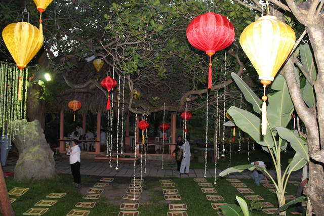Phật Đản Viện Chuyên Tu