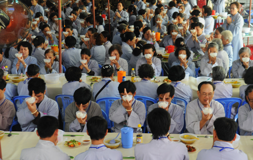 Đà Nẵng :  Chùa Hương Sơn khai mạc khóa tu Tịnh Khẩu