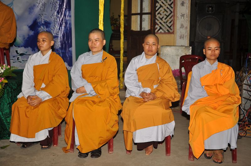 Quảng Trị: lung linh, huyền diệu đêm thắp nến cầu nguyện chùa Khánh An