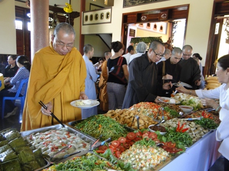 Đăk Lăk: Lễ Hội Ẩm Thực Chay Tại Chùa Liên Trì