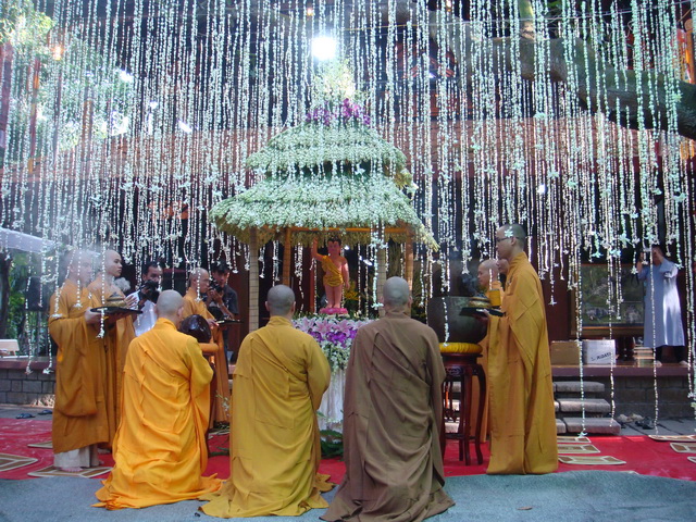 Phật Đản Viện Chuyên Tu