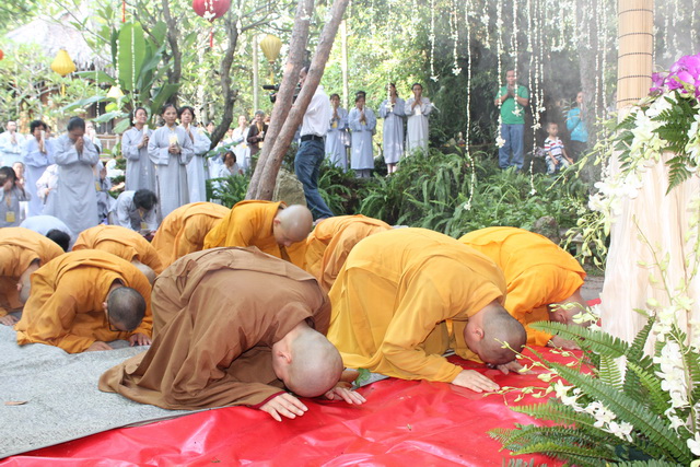 Phật Đản Viện Chuyên Tu