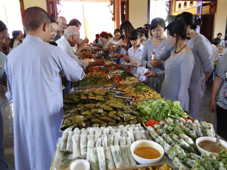 Đăk Lăk: Lễ Hội Ẩm Thực Chay Tại Chùa Liên Trì
