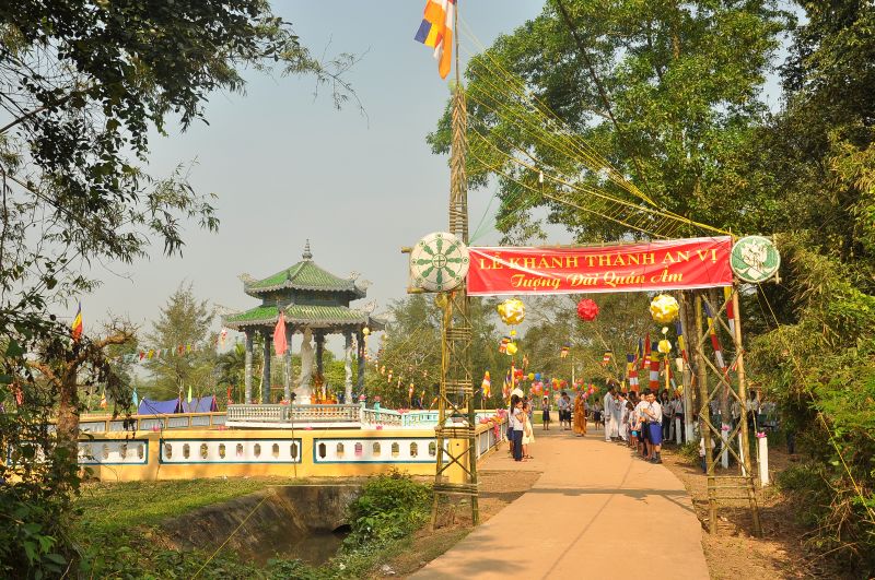 Quảng Trị: lễ khánh thành, an vị tượng đài Quán Thế Âm trang nghiêm và trọng thể tại chùa Khánh An