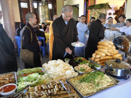 Đăk Lăk: Lễ Hội Ẩm Thực Chay Tại Chùa Liên Trì