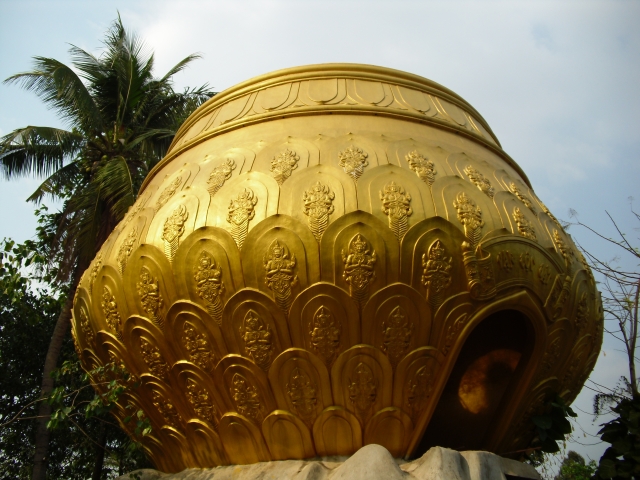 Chùa Cồ Đàm (GOTAMĀRĀMA): Ngôi Chùa Kiến Trúc Hoa Sen