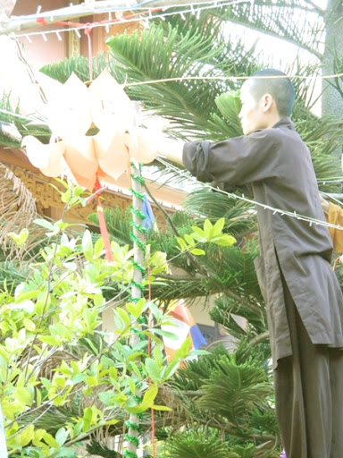 Tịnh xá Ngọc Minh mừng Khánh đản bằng cả trái tim