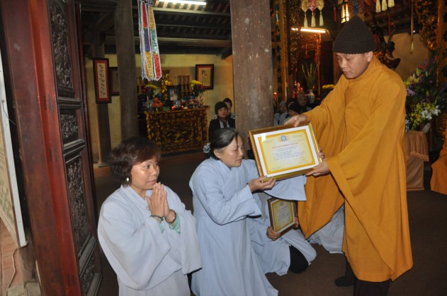 Tổng kết khóa tu &quot;Một ngày an lạc&quot; và lớp giáo lý cơ bản năm 2011