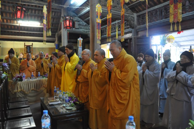 Tổng kết khóa tu &quot;Một ngày an lạc&quot; và lớp giáo lý cơ bản năm 2011