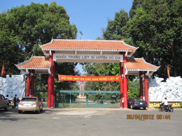 TP. HCM: Quan Âm tu viện thăm viếng Nghĩa Trang Liệt Sĩ Củ Chi nhân ngày 30/04