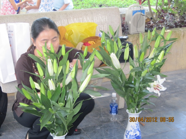 TP. HCM: Quan Âm tu viện thăm viếng Nghĩa Trang Liệt Sĩ Củ Chi nhân ngày 30/04