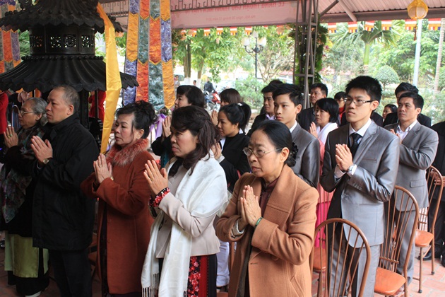 Lễ hằng thuận tại chùa Vạn Phúc